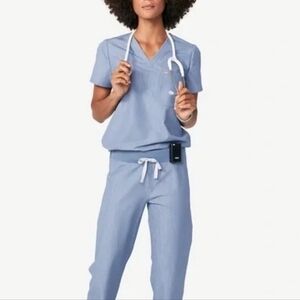 SET Figs Scrubs